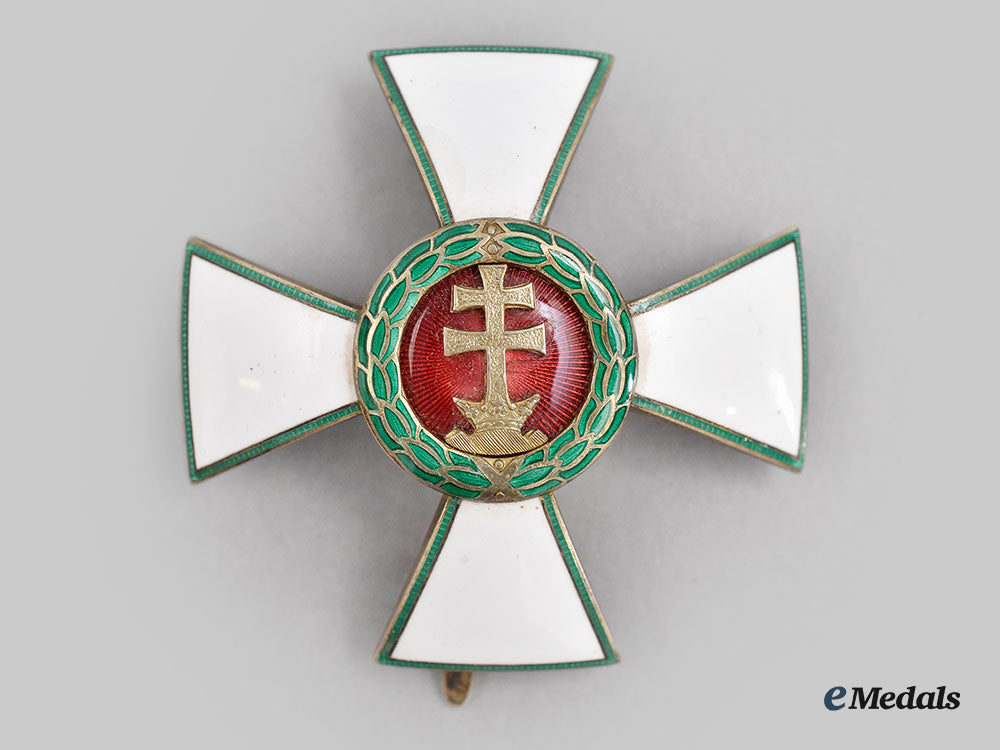 hungary,_regency._an_order_of_merit,_iii_class_officer's_cross,_cased_l22_mnc8436_147