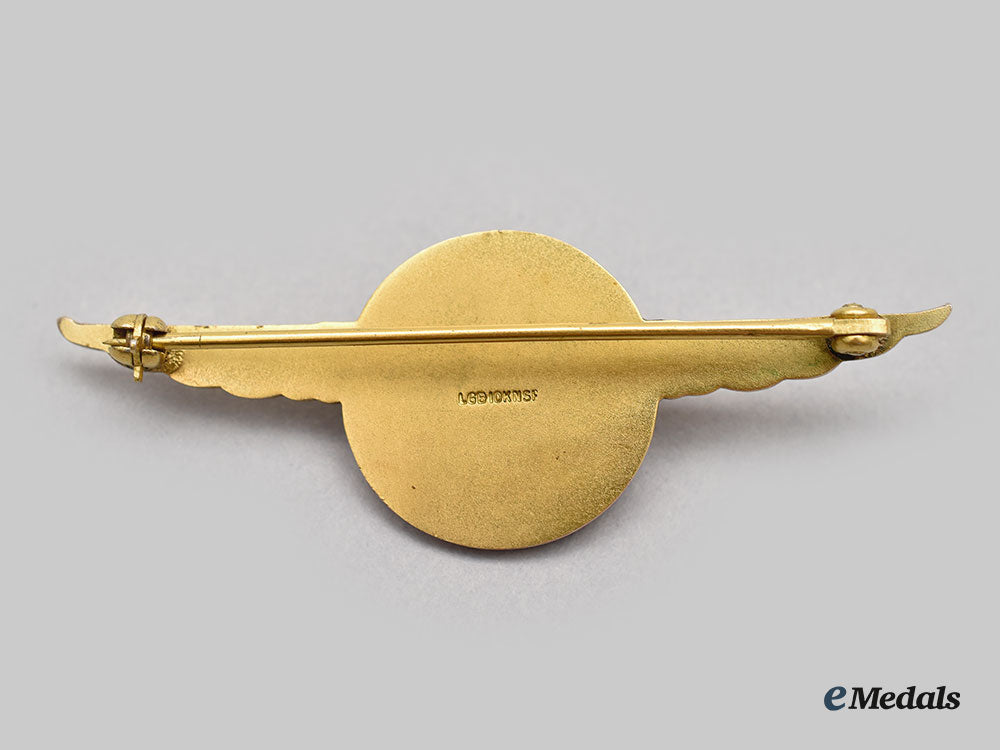 united_states._a_pan_am_pilots_badge_in_gold,_by_l.g_balfour,_c.1935_l22_mnc8437_034_1