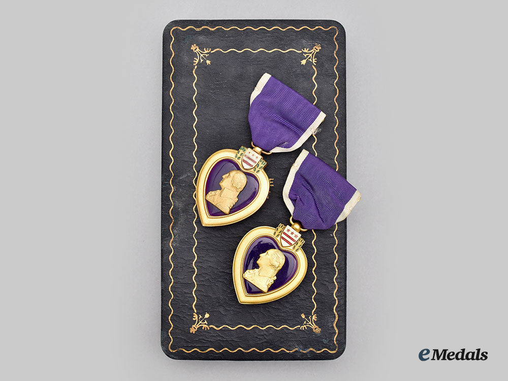united_states._a_purple_heart_group_to_private_alexander_zarganis_l22_mnc8467_049