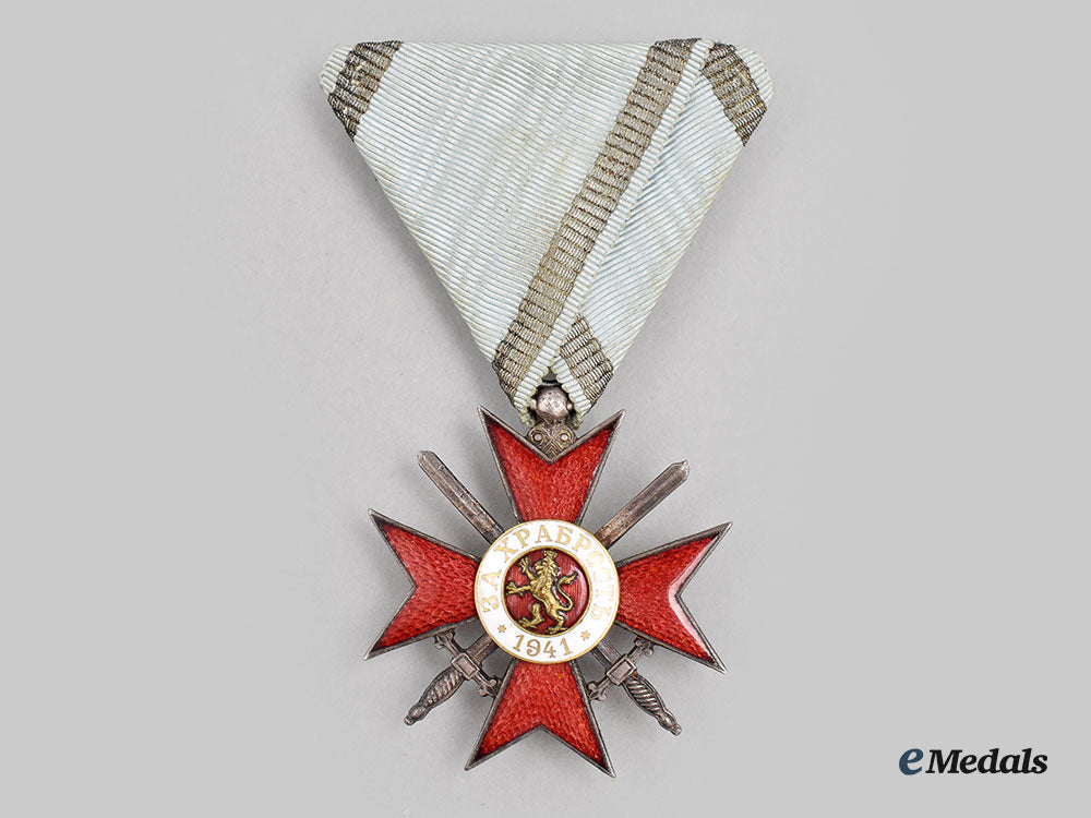 bulgaria,_kingdom._a_military_order_of_bravery,_c.1942,_iv_class,_grade_ii,_cased_l22_mnc8484_167_1