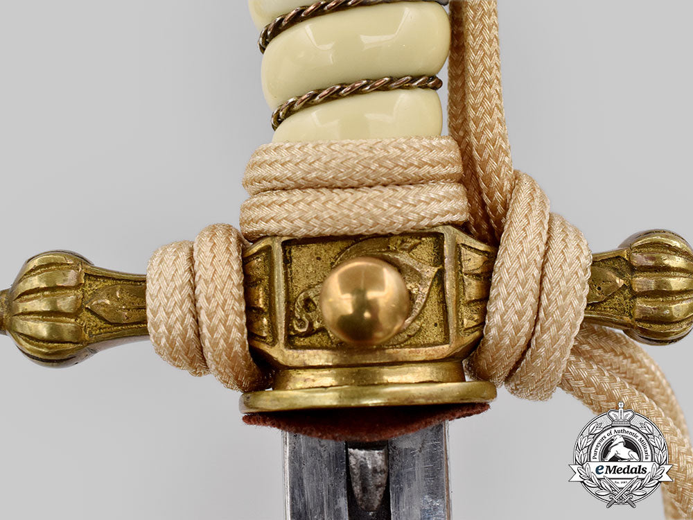 germany,_kriegsmarine._an_officer’s_dagger,_by_alcoso_l22_mnc8506_475