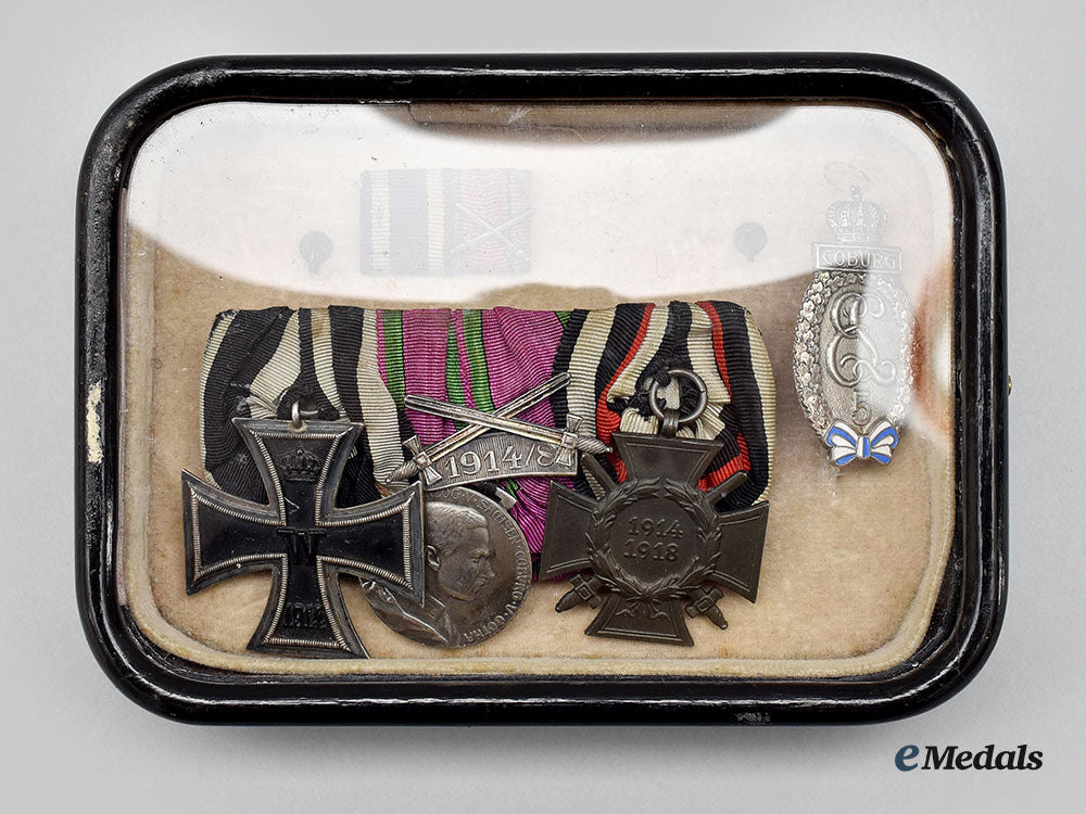 germany,_imperial._a_medal_bar_for_a_first_world_war_combatant,_with_custom_shadow_box_l22_mnc8559_817_1_1