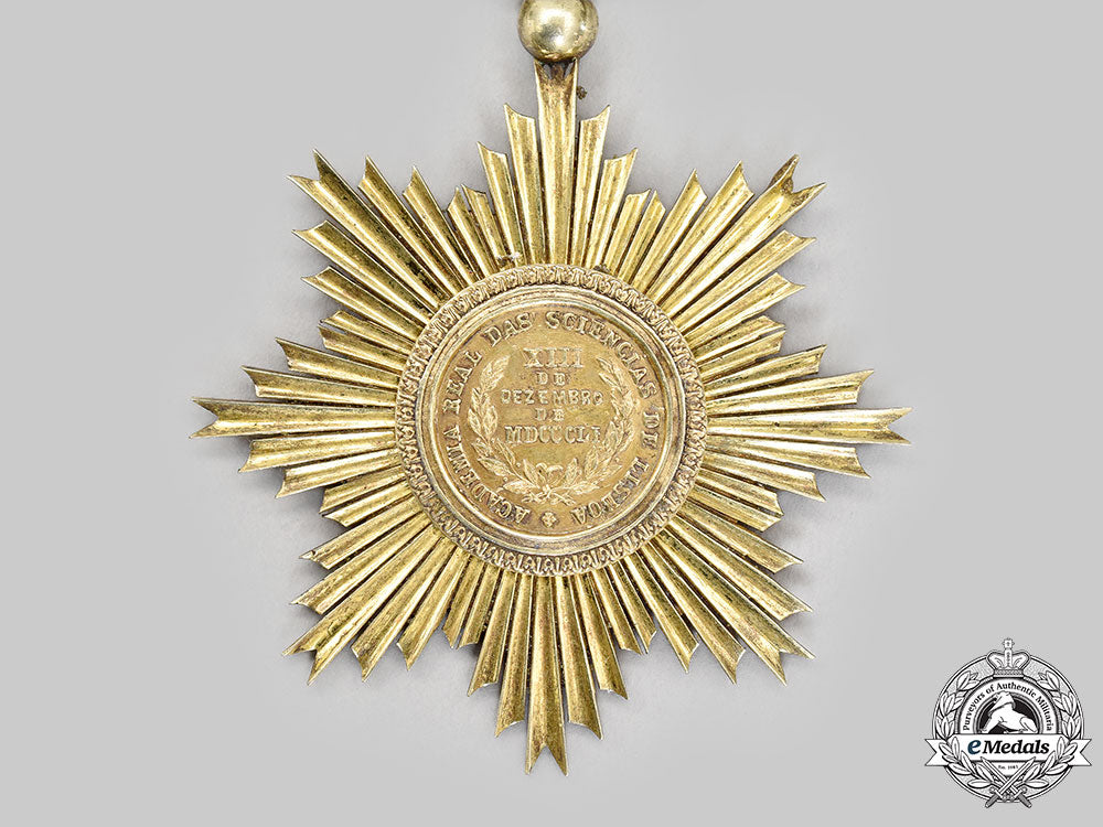 portugal,_kingdom._a_royal_academy_of_sciences_of_lisbon_collar_chain_award_l22_mnc8565_376_1_1_1