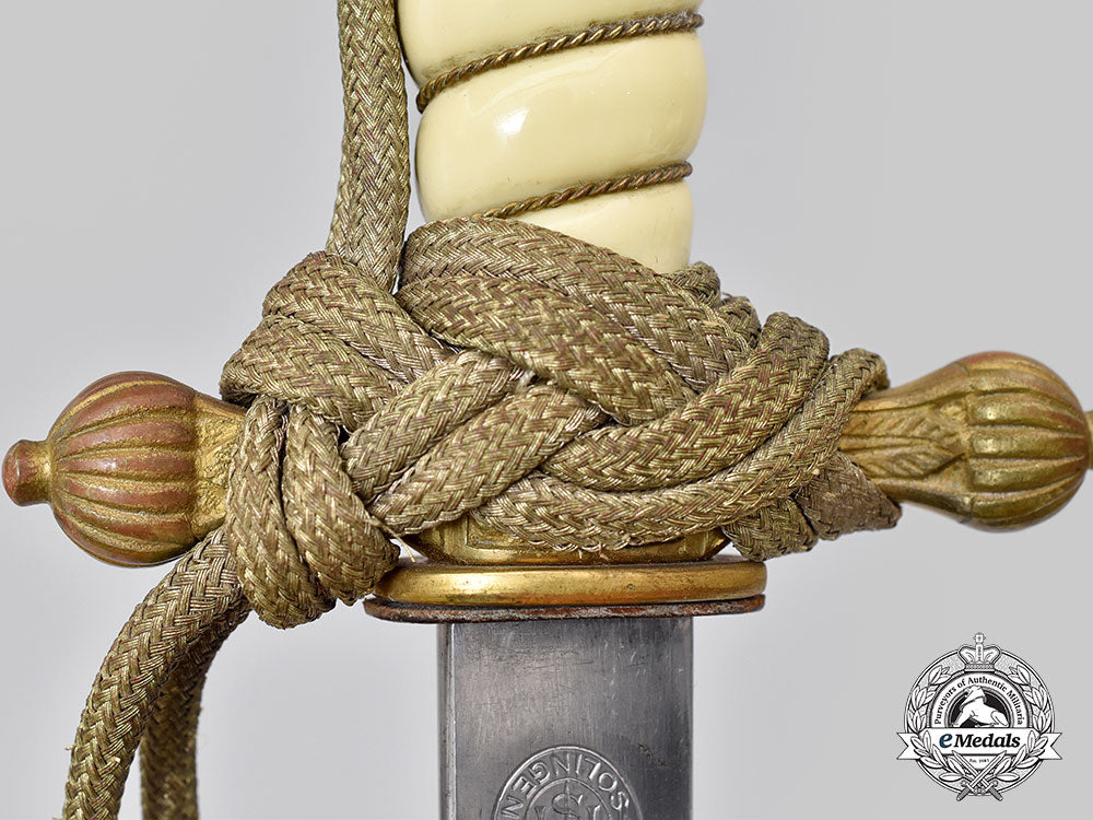 germany,_kriegsmarine._an_officer’s_dagger,_by_e.&_f._hörster_l22_mnc8621_235