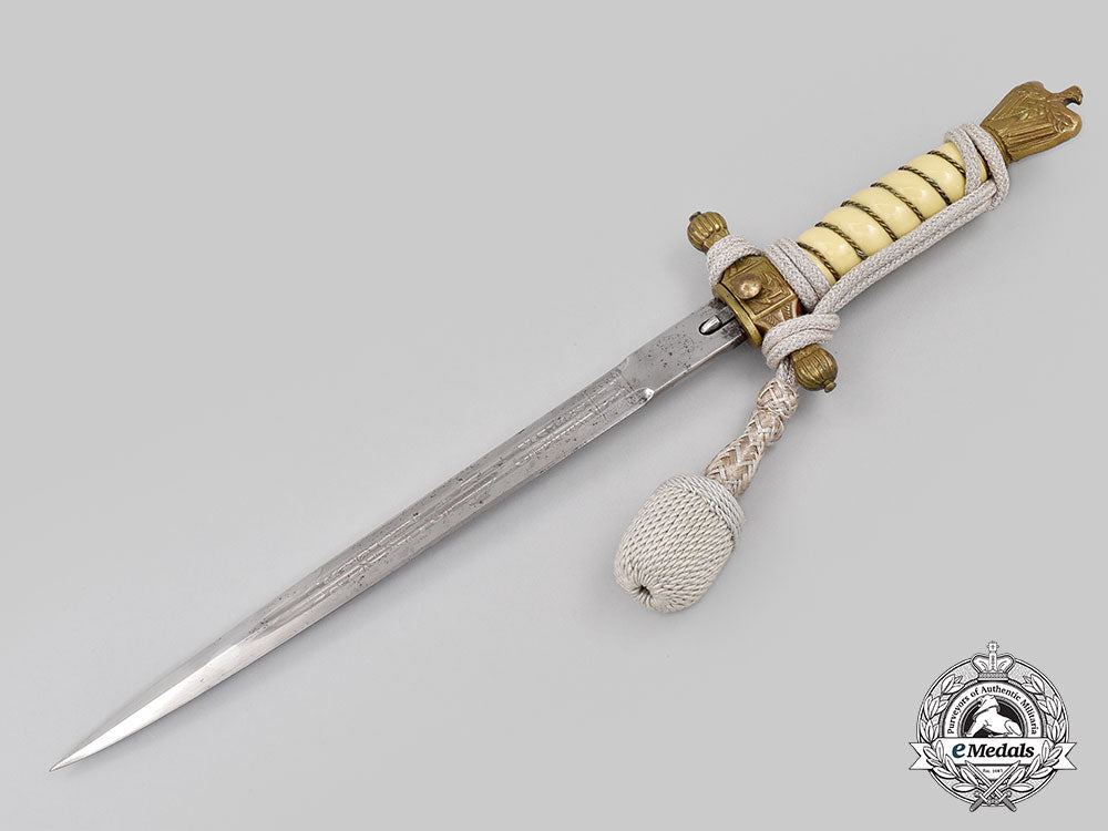 germany,_kriegsmarine._an_officer’s_dagger,_by_paul_weyersberg&_co_l22_mnc8630_240_1