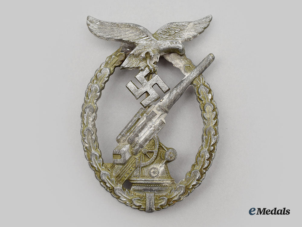 germany,_luftwaffe._a_flak_badge,_by_steinhauer&_lück_l22_mnc8631_298