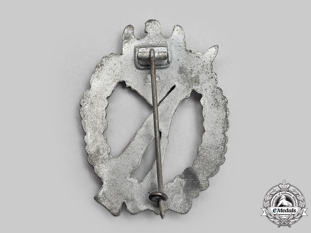 germany,_wehrmacht._an_infantry_assault_badge,_silver_grade,_by_friedrich_orth_l22_mnc8634_106_1
