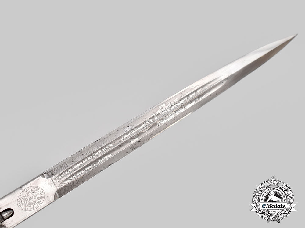 germany,_kriegsmarine._an_officer’s_dagger,_by_paul_weyersberg&_co_l22_mnc8634_244_1