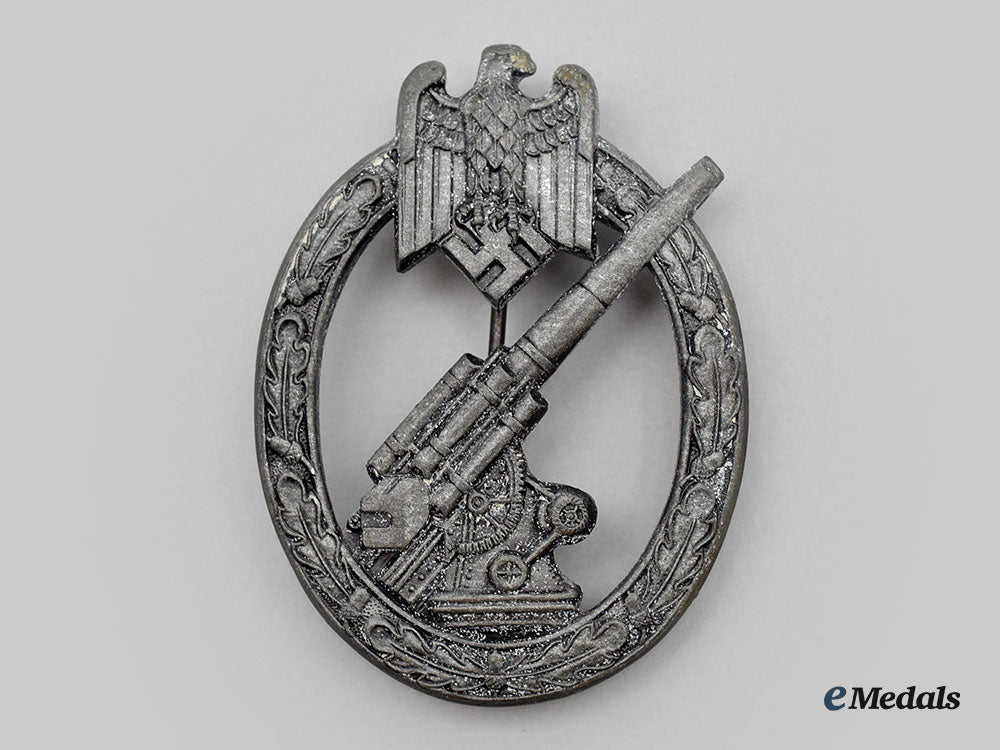 germany,_heer._a_flak_badge,_by_hermann_aurich_l22_mnc8637_301