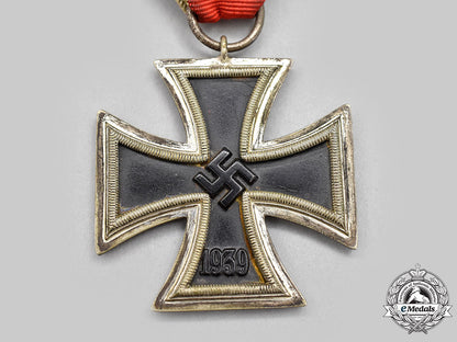 germany,_wehrmacht._a1939_iron_cross_ii_class,_by_berg&_nolte_l22_mnc8691_135_1
