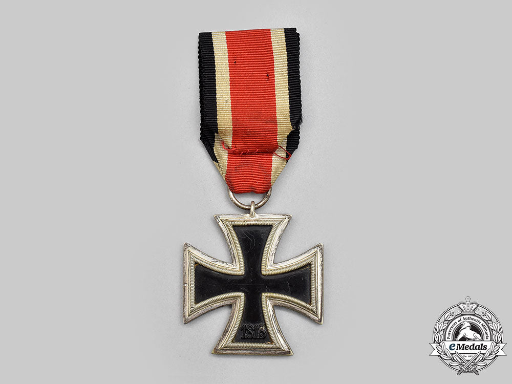germany,_wehrmacht._a1939_iron_cross_ii_class,_by_berg&_nolte_l22_mnc8692_134_1