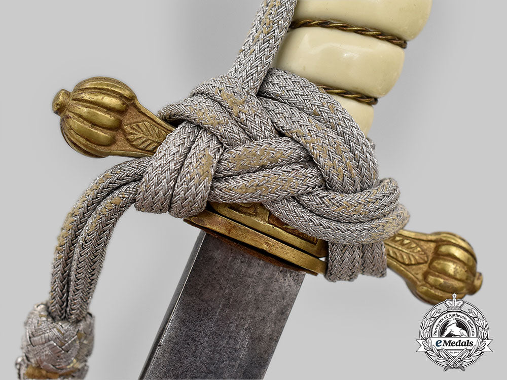 germany,_kriegsmarine._an_officer’s_dress_dagger,_by_carl_eickhorn_l22_mnc8699_285