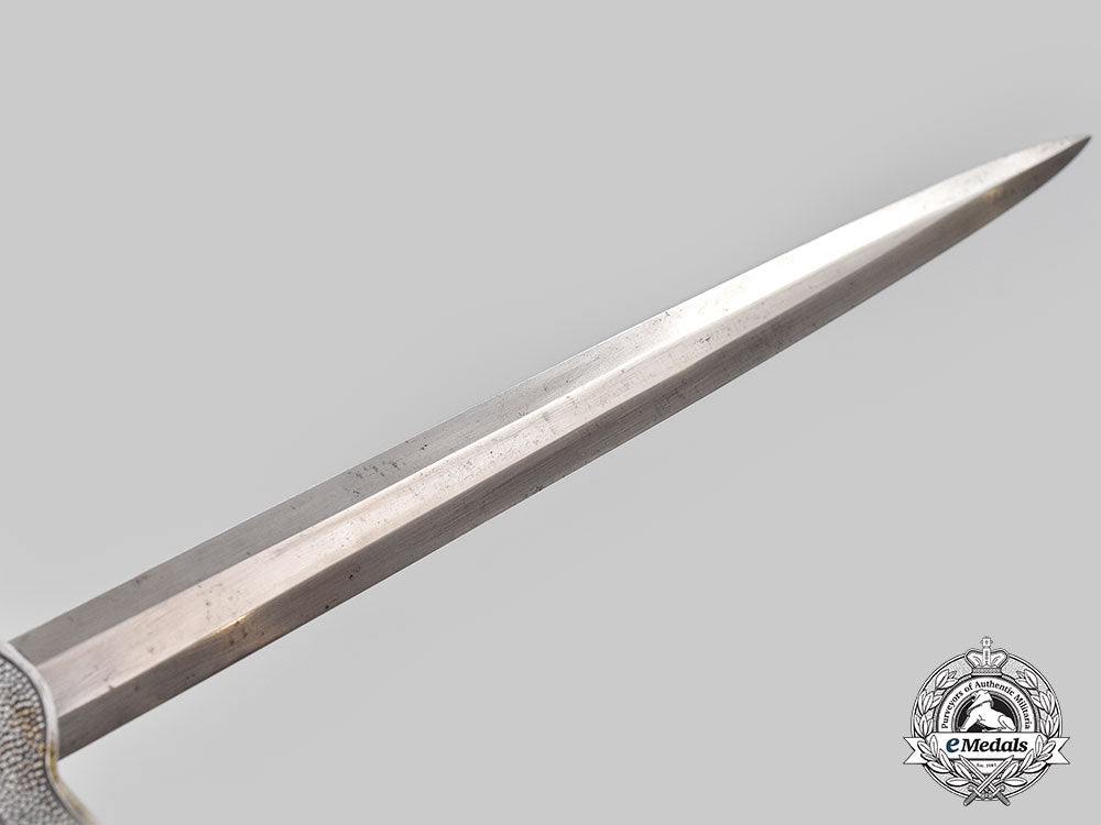 germany,_luftwaffe._an_officer’s_dress_dagger,_with_hanger_l22_mnc8712_296