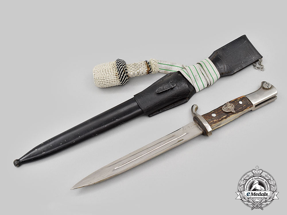 germany,_ordnungspolizei._a_dress_bayonet,_by_robert_klaas_l22_mnc8720_302_1