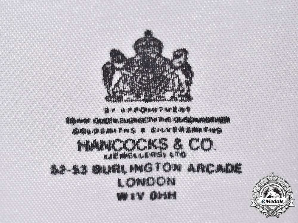 united_kingdom._a_limited_edition_victoria_cross_by_hancocks&_co._of_london,_number410_of1352_l22_mnc8725_443