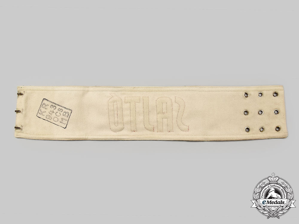 hungary,_kingdom._an_army_war_correspondent’s_armband_l22_mnc8763_465