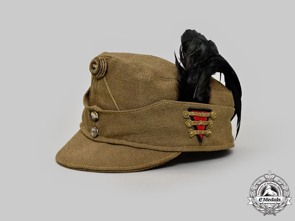 hungary,_kingdom._a_rare_gendarmerie_officer’s_field_cap,_child’s_example_l22_mnc8772_468_1