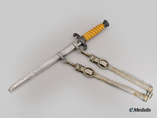 germany,_heer._an_officer’s_dagger,_with_hanger,_by_carl_eickhorn_l22_mnc8778_286_1