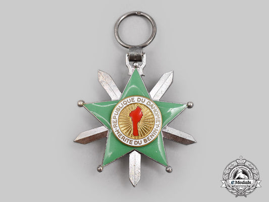 benin._an_order_of_merit,_knight,_c.1970_l22_mnc8782_001