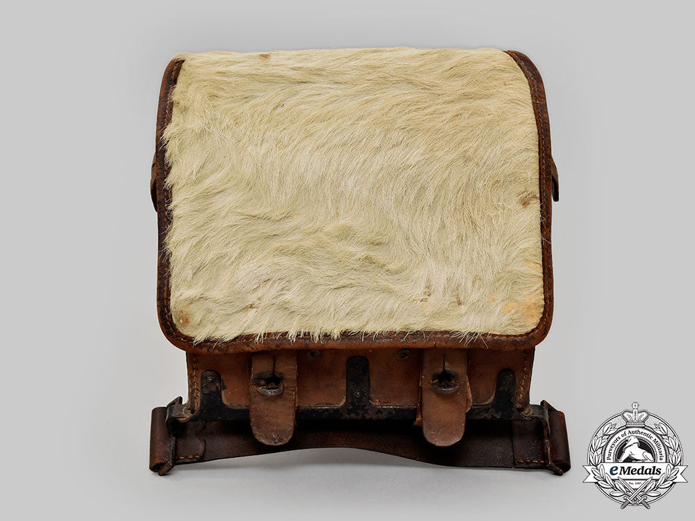austro-_hungary,_empire._a_rare_first_world_war_cartridge_carrier,_c.1917_l22_mnc8793_479