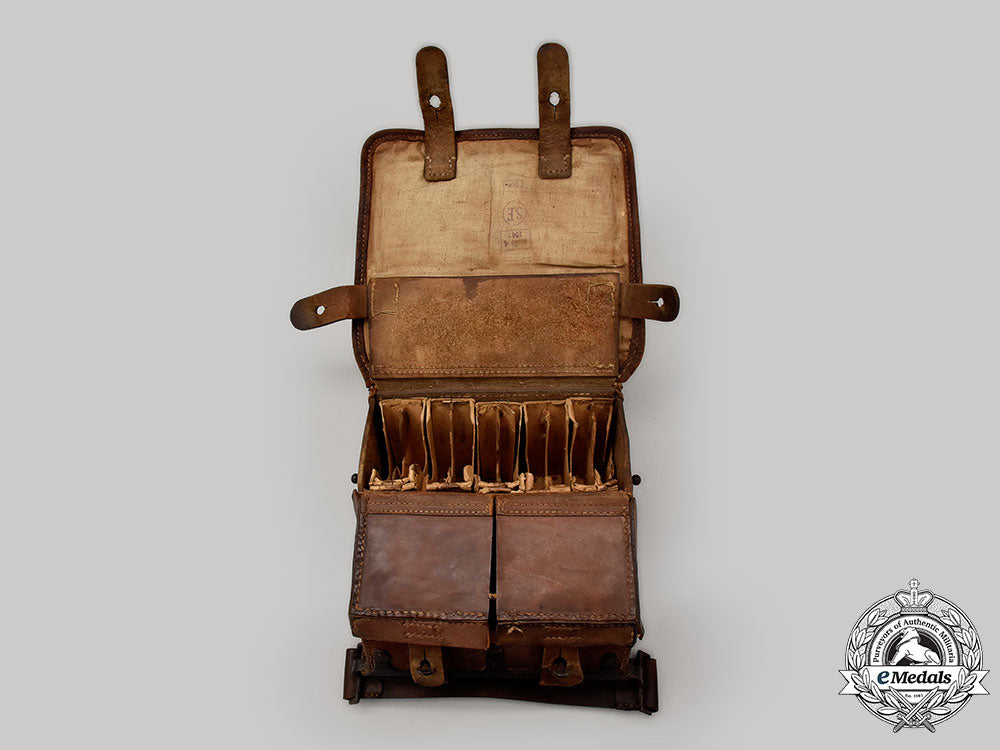 austro-_hungary,_empire._a_rare_first_world_war_cartridge_carrier,_c.1917_l22_mnc8804_483