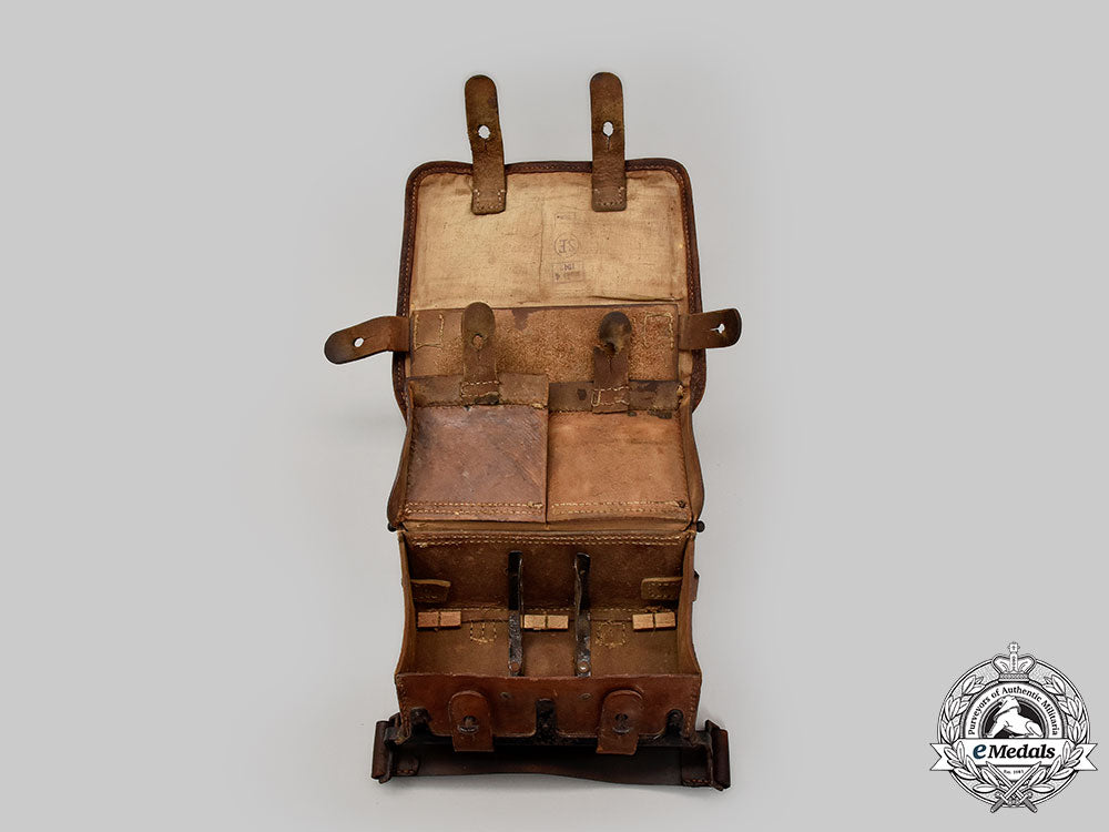 austro-_hungary,_empire._a_rare_first_world_war_cartridge_carrier,_c.1917_l22_mnc8809_485