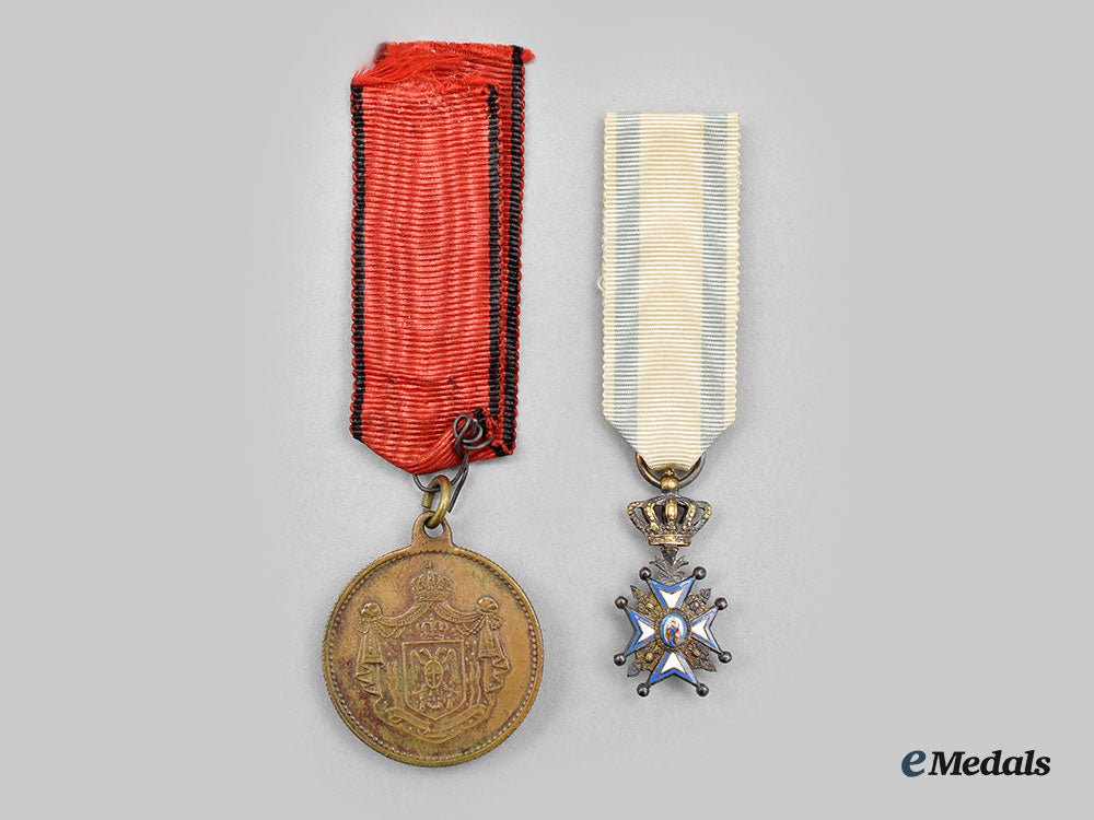 serbia,_kingdom._a_miniature_st._sava_and_commemorative_medal_of_king_peter_ii_karageorgevich_l22_mnc8809_921