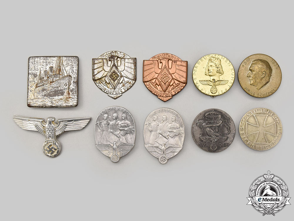 germany,_third_reich._a_mixed_lot_of_commemorative_badges_l22_mnc8832_495