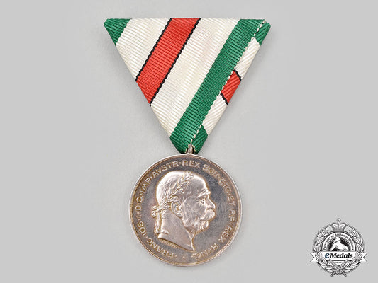 austria,_imperial._a_medal_for_the_defence_of_tirol,_silver_grade_medal,_c.1909_l22_mnc8851_390