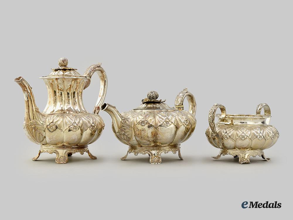 united_kingdom._a_georgian_tea&_coffee_set,_by_richard_william_atkins&_william_nathaniel_somersall,1832_l22_mnc8864_417_1