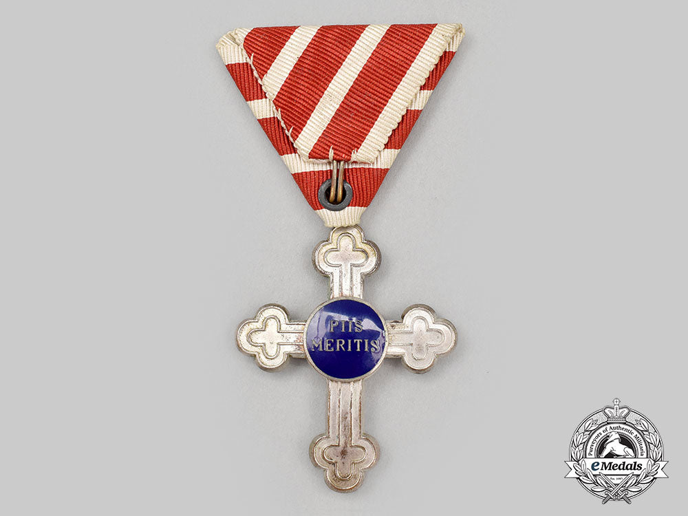 austria,_imperial._a_merit_cross“_piis_meritis”_for_military_chaplains,_iii_class,_c.1960_l22_mnc8869_399