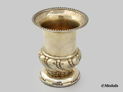 United Kingdom. A Small Sterling Silver Table Container
