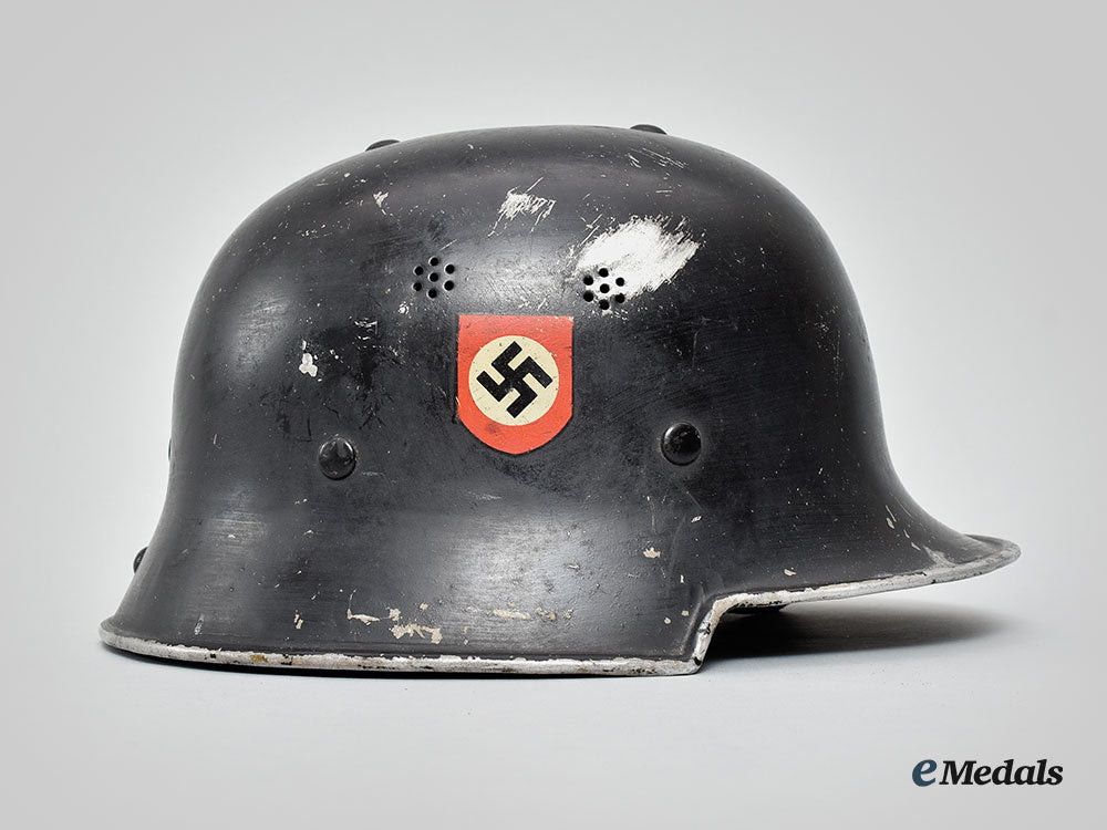 germany,_feuerschutzpolizei._an_m34_double_decal_aluminum_helmet,_by_d.r.p._thale_l22_mnc8901_397