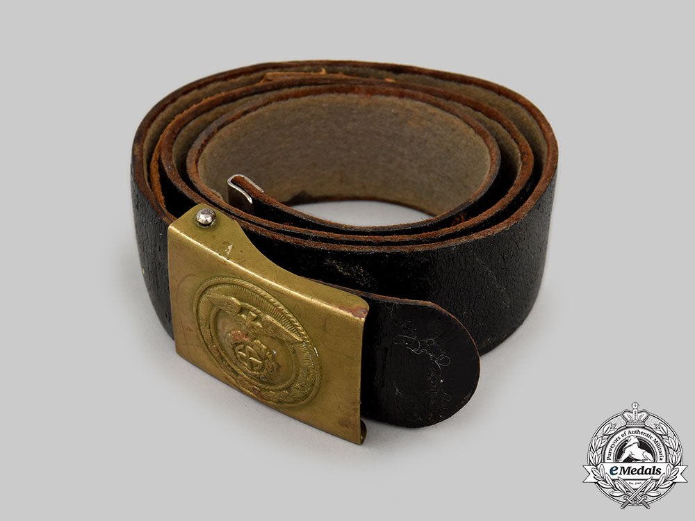 germany,_sa._a_sturmabteilung_belt_and_buckle_l22_mnc8919_927_1