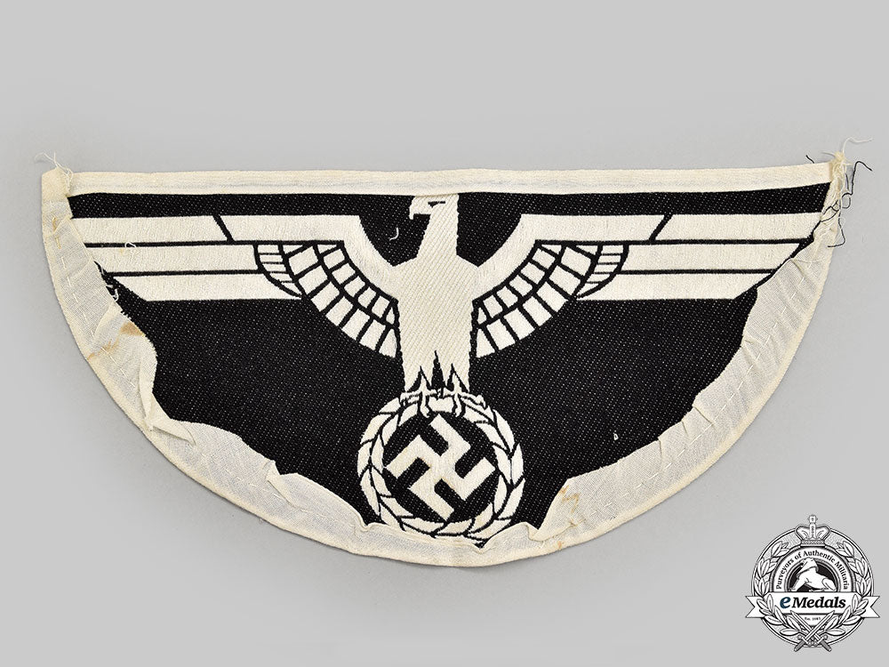 germany,_wehrmacht._a_long_of_sport_shirt_insignia_l22_mnc8920_381