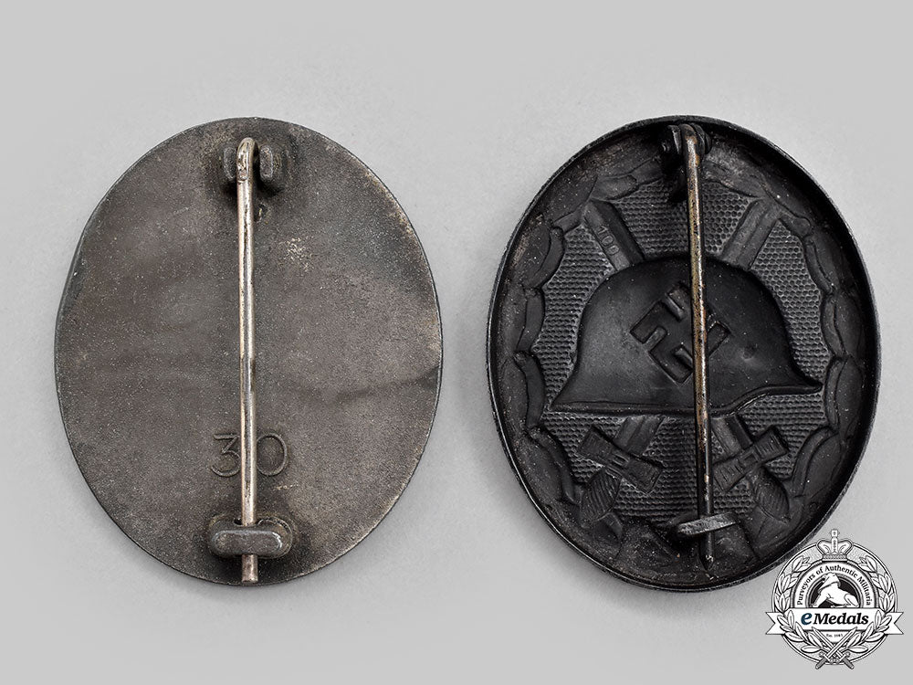 germany,_wehrmacht._a_mixed_lot_of_badges_and_decorations_l22_mnc8930_384