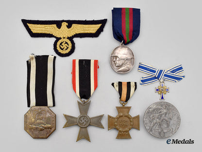 germany,_third_reich._a_mixed_lot_of_decorations_and_insignia_l22_mnc8930_409_1
