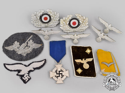 germany,_third_reich._a_mixed_lot_of_insignia_l22_mnc8931_079_1