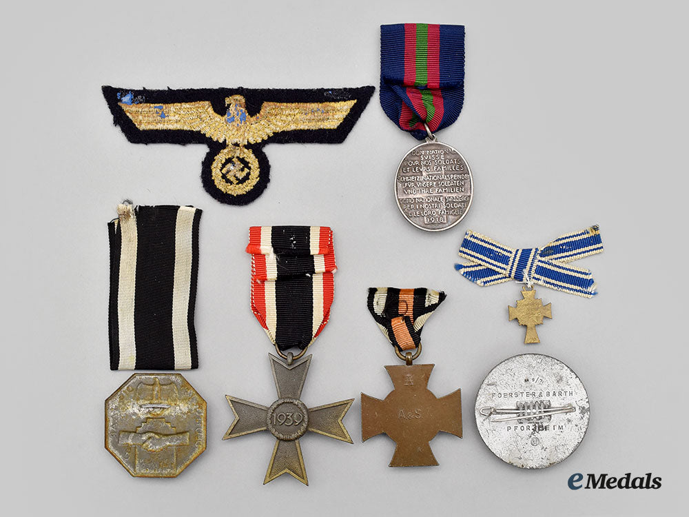 germany,_third_reich._a_mixed_lot_of_decorations_and_insignia_l22_mnc8933_410_1