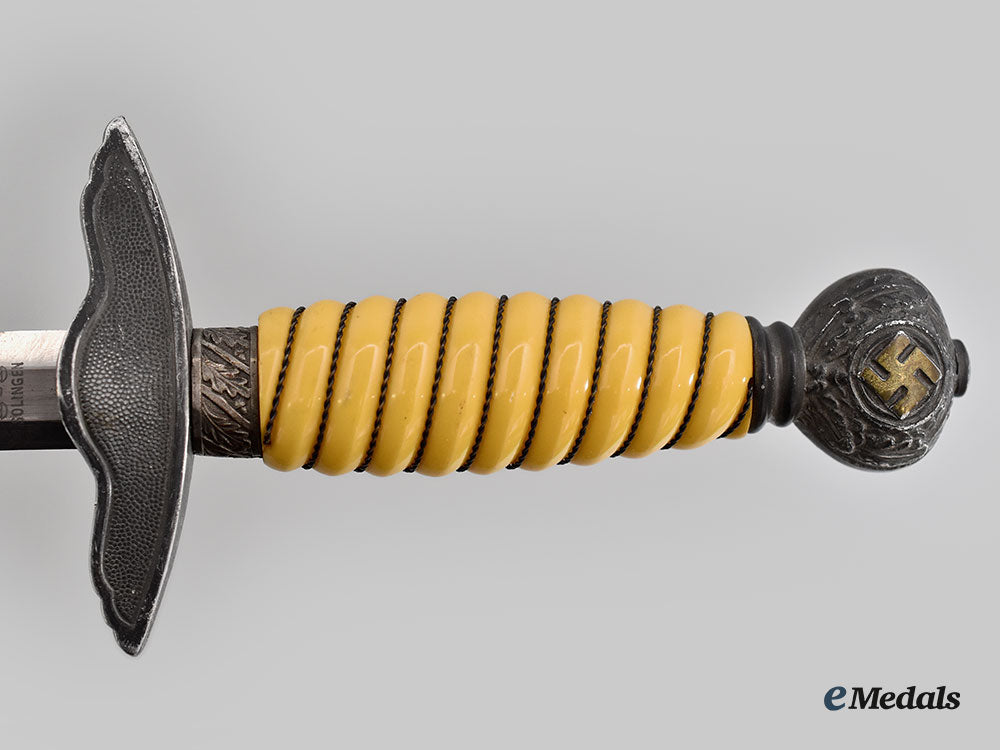 germany,_luftwaffe._an_officer’s_dagger,_by_alcoso_l22_mnc8943_501