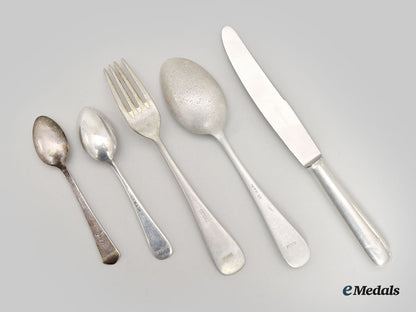 germany,_wehrmacht._a_mixed_lot_of_mess_hall_cutlery_l22_mnc8960_419