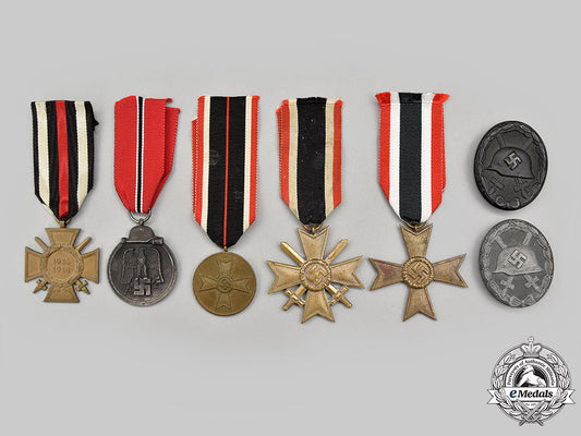 germany,_wehrmacht._a_mixed_lot_of_medals_and_badges_l22_mnc8969_410
