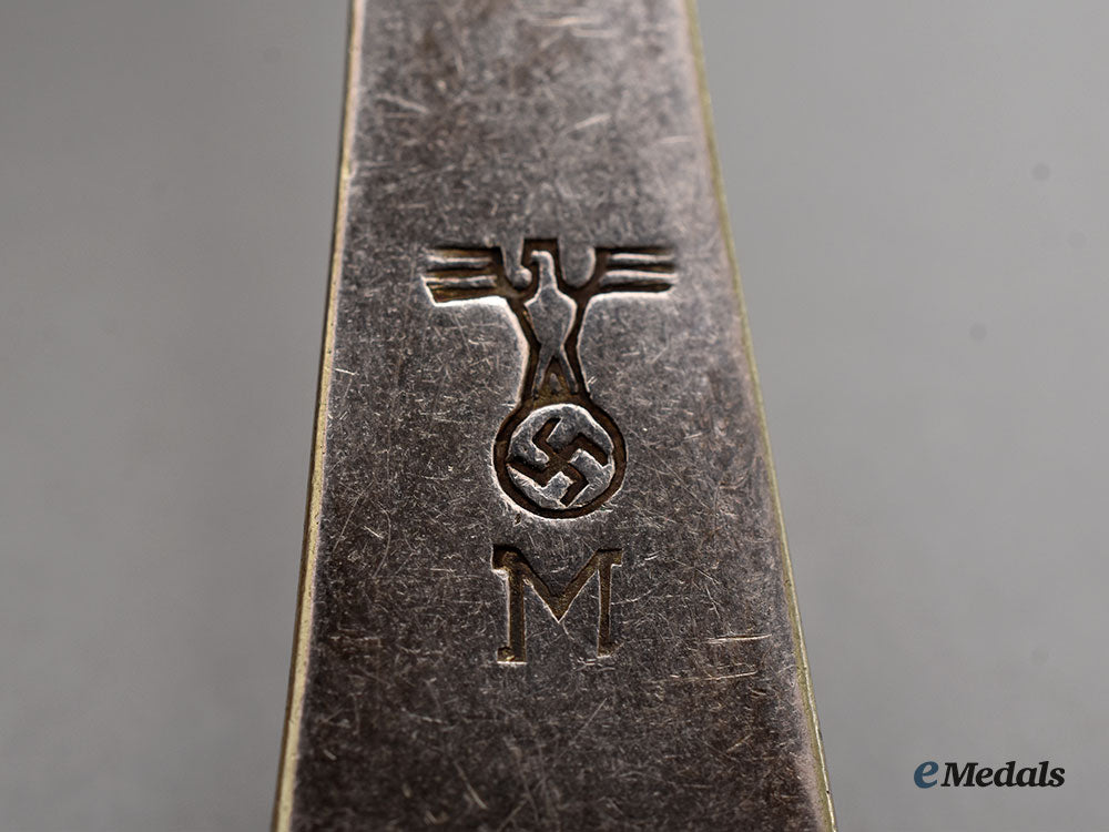 germany,_wehrmacht._a_mixed_lot_of_mess_hall_cutlery_l22_mnc8976_429