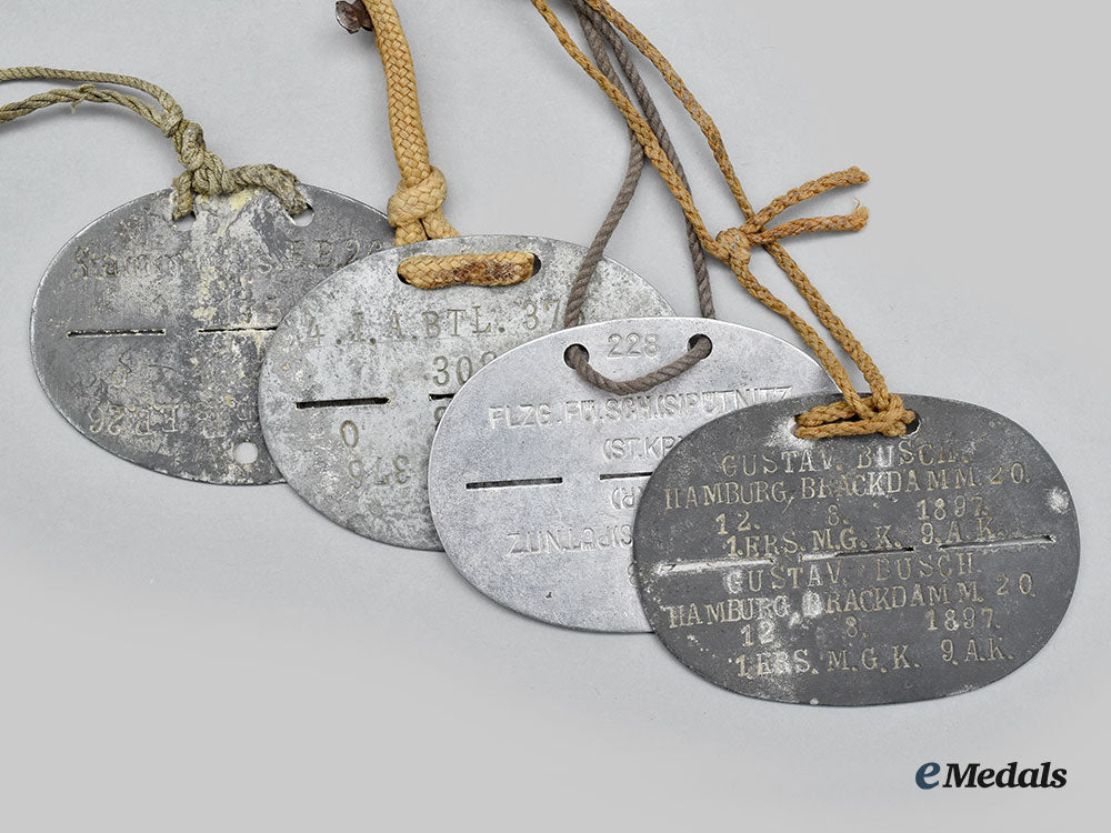 germany,_wehrmacht._a_mixed_lot_of_identification_tags_l22_mnc8978_989