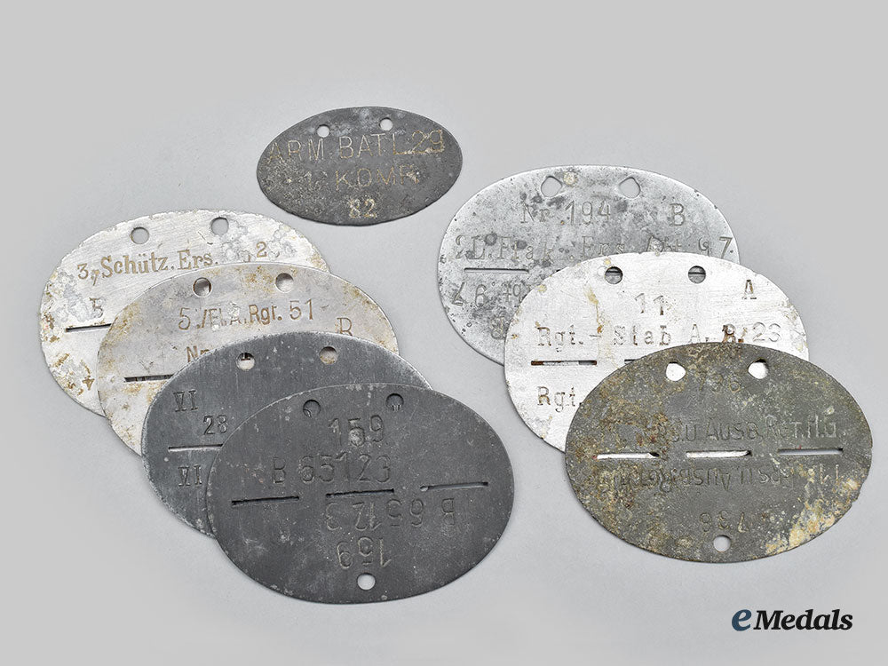 germany,_wehrmacht._a_mixed_lot_of_identification_tags_l22_mnc8980_990