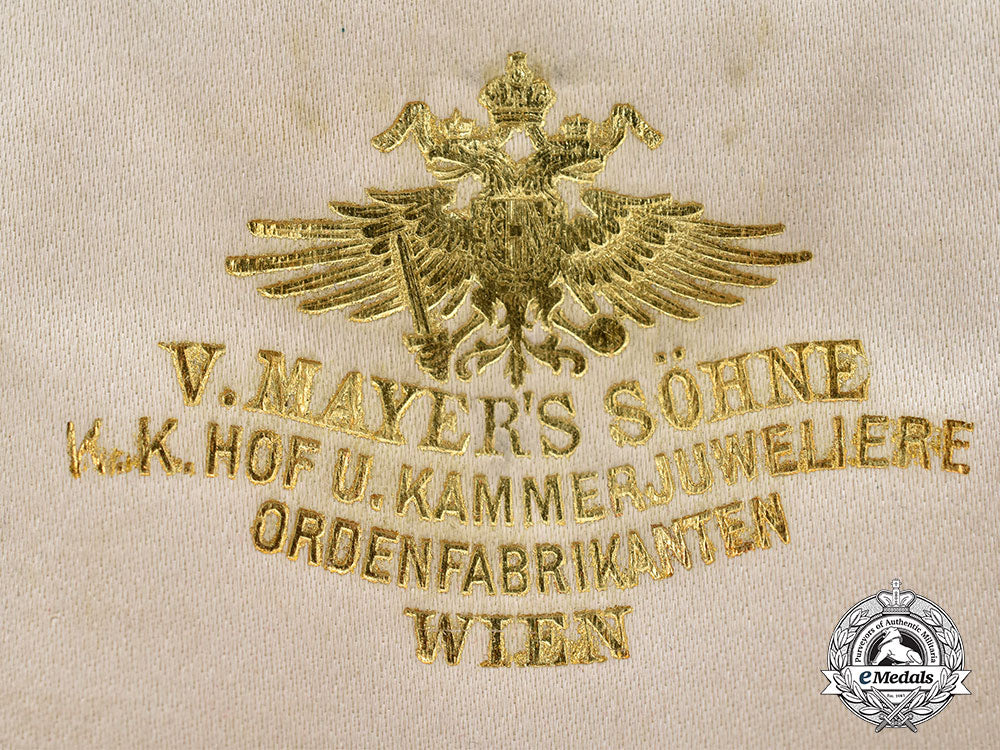 austria,_imperial._an_order_of_franz_joseph,_knight,_by_v._mayer_sohne,_c.1890_l22_mnc8991_471