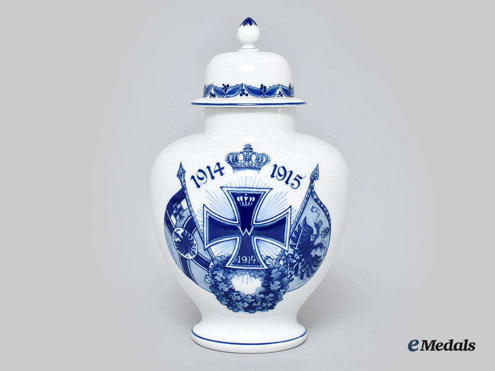 germany,_imperial._a_large_patriotic_first_war_iron_cross_vase_with_lid,_by_meissen_l22_mnc9056_440