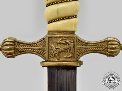germany,_kriegsmarine._an_officer’s_dress_dagger,_by_carl_eickhorn_l22_mnc9090_482