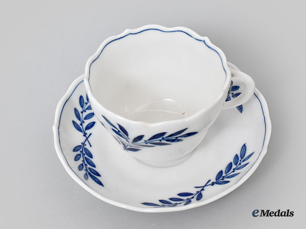 germany,_imperial._an_iron_cross_motif_teacup_and_saucer,_by_meissen_l22_mnc9101_419