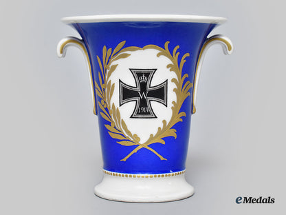 germany,_imperial._a_first_war_iron_cross_motif_vase,_by_kpm_l22_mnc9105_417